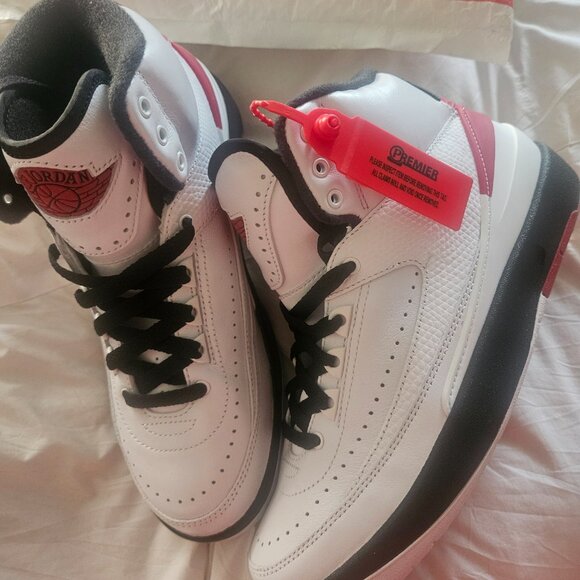 Jordan 2 - Picture 2 of 6